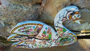 Large Tree of Life Chinese Garden Swan (added scene)