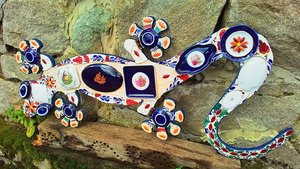 Large Romantic Wall Gecko (SOLD)