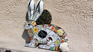 Medium Botanical Rabbit (golden moon)