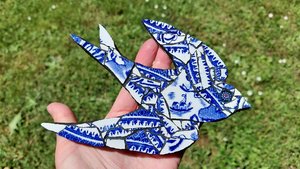 Mini (baby) Blue & White Swallow (right facing) (SOLD)