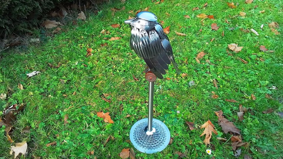 Large Buzzard (on metal stand)