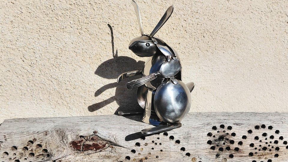 Medium Sitting Hare (SOLD)