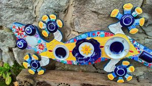Large Yellow Floral Wall Gecko