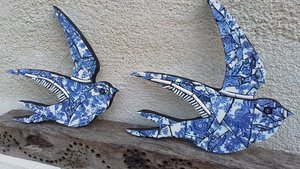 Blue & White Summer Swallow (right facing)