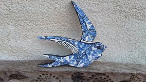 Blue & White Summer Swallow (right facing)