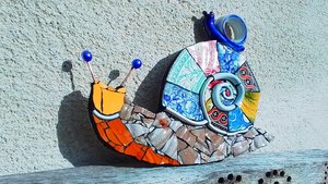 Rainbow Snail (with snail friend)