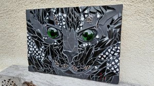 Custom Pet Portraits - face close-up (ceramic, pique-assiette) - A4 size