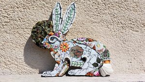 Medium Botanical Rabbit (golden moon)