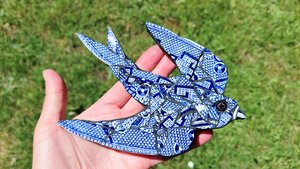 Mini (baby) Blue & White Swallow (right facing)