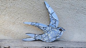 Large Summer Swallow (bird pattern) (right facing)