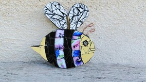 Pink & Purple Pansy Bee (yellow face)