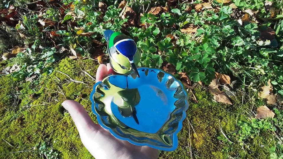Blue-Tit on Leaf Dish  (SOLD)