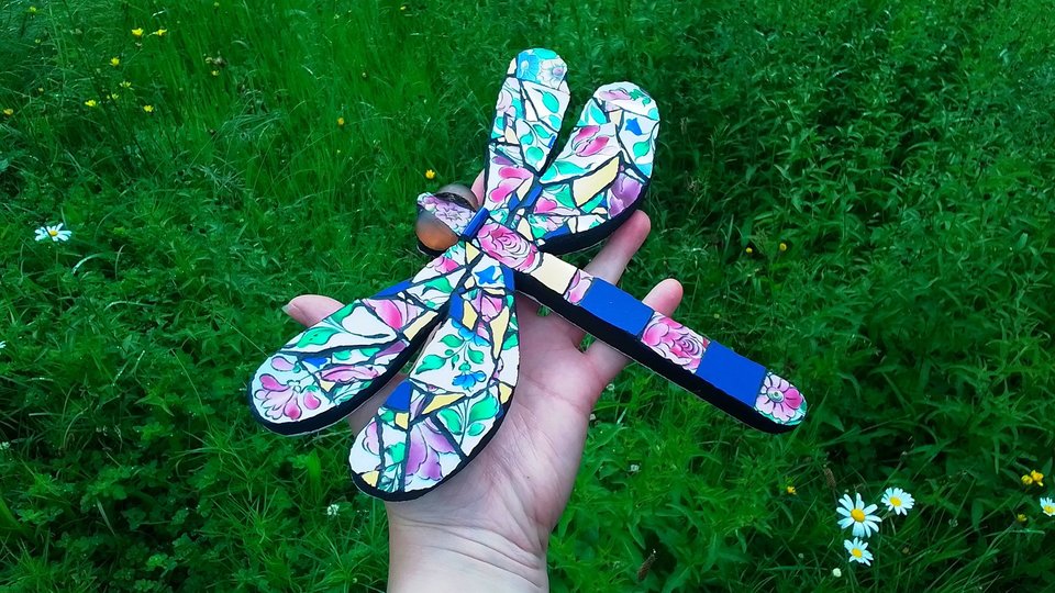 Summer Flowers Pink Dragonfly