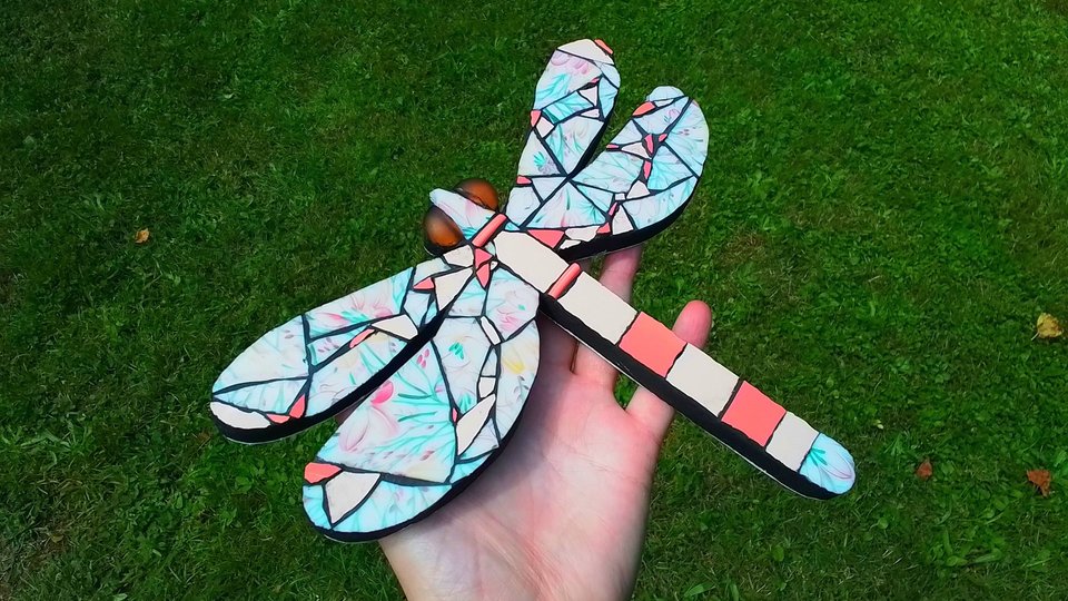 Peach Flowers Dragonfly 