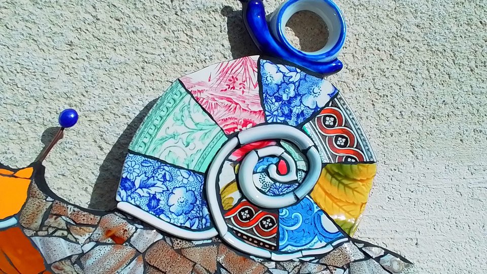 Rainbow Snail (with snail friend)