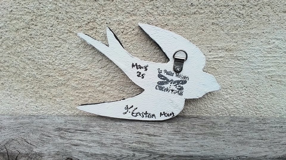 Mini (baby) Blue & White Swallow (left facing) (SOLD)