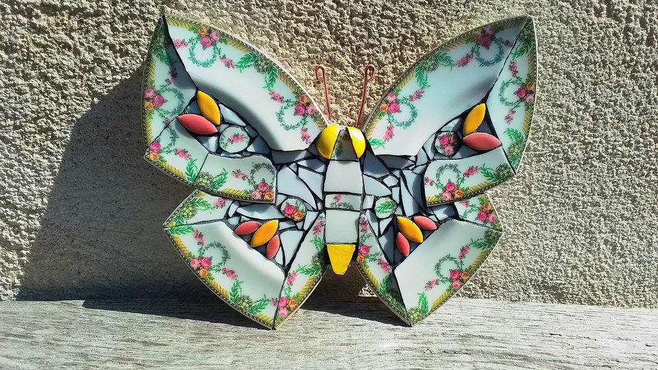 Yellow Rose Garlands Butterfly