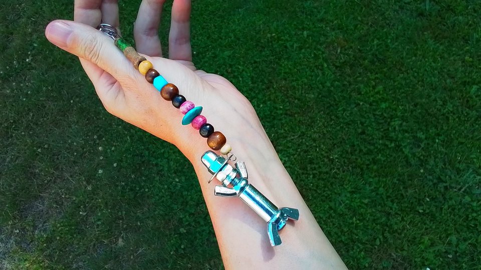 Beaded Metal Men Keyrings