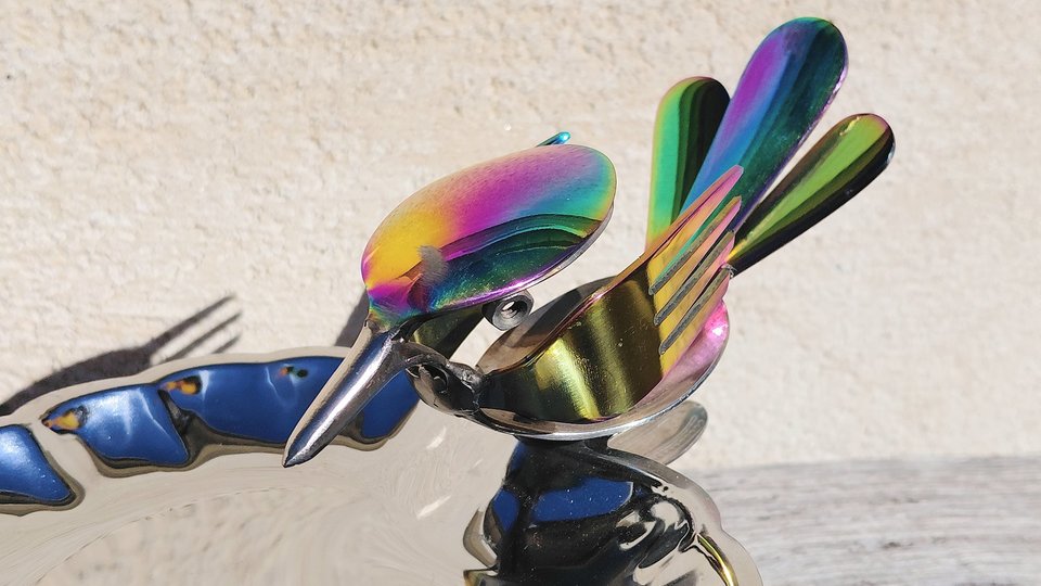 Rainbow Dove on Leaf Dish