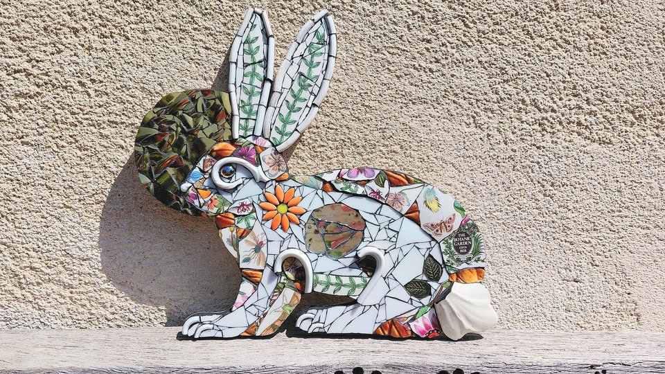 Medium Botanical Rabbit (golden moon)