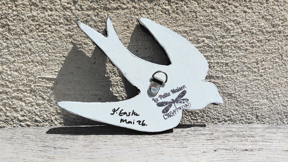 Mini (baby) Blue & White Swallow (left facing)