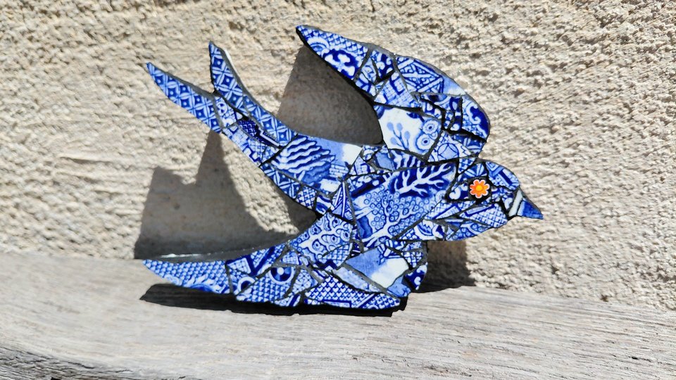 Mini (baby) Blue & White Swallow (right facing) (SOLD)