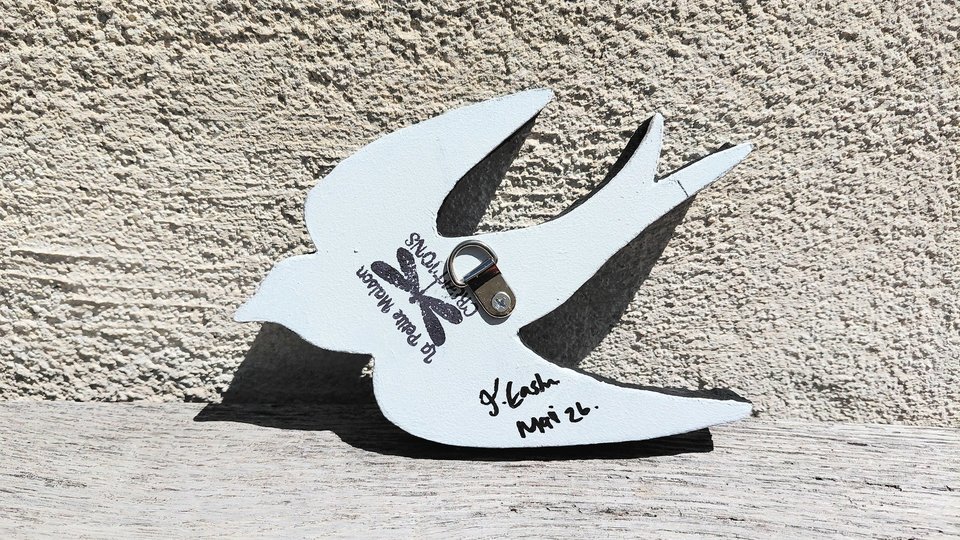 Mini (baby) Blue & White Swallow (right facing) (SOLD)