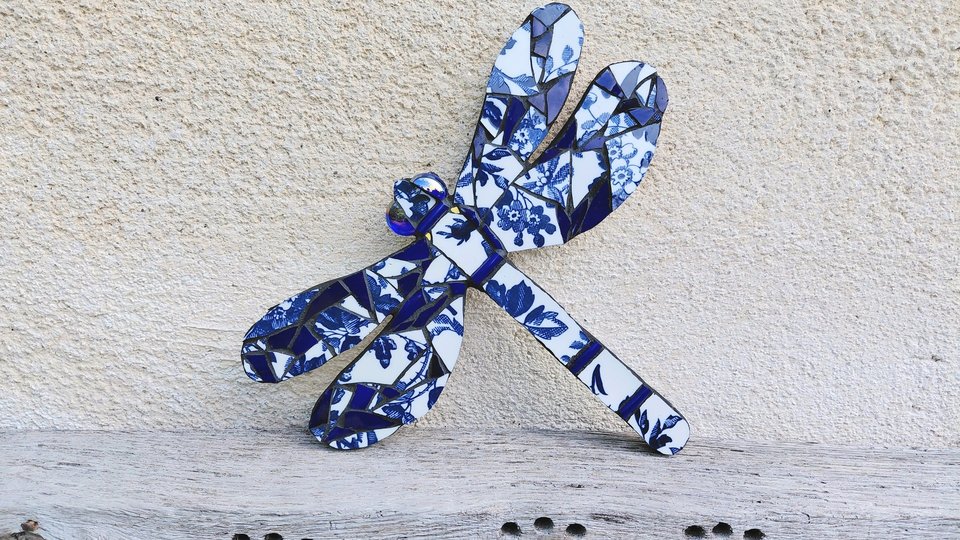 Blue Roses Dragonfly 