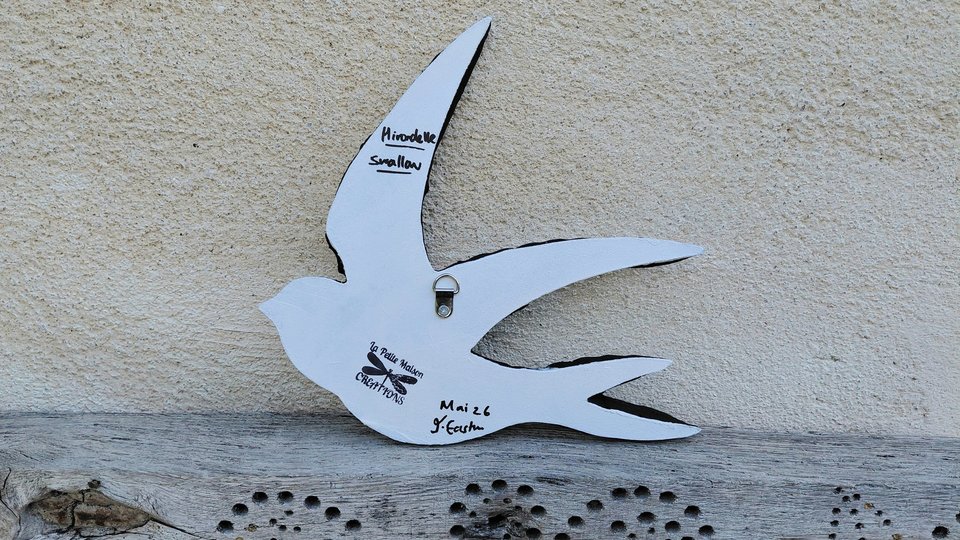 Large Summer Swallow (rose motif) (right facing)