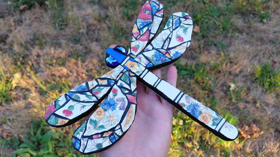 Wild Flowers Dragonfly