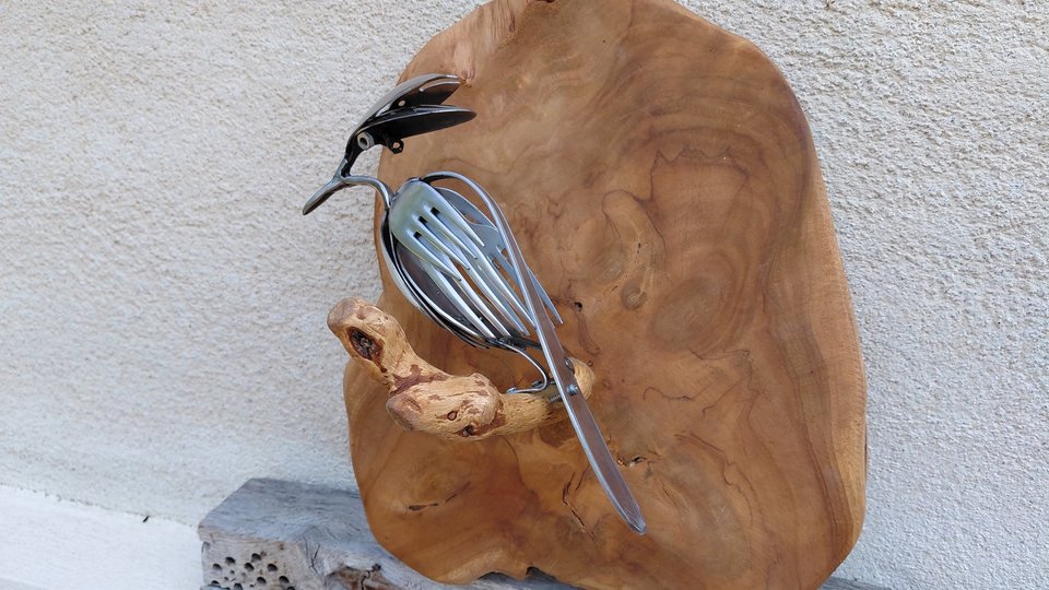 Kingfisher on a wooden perch (wall hanging)
