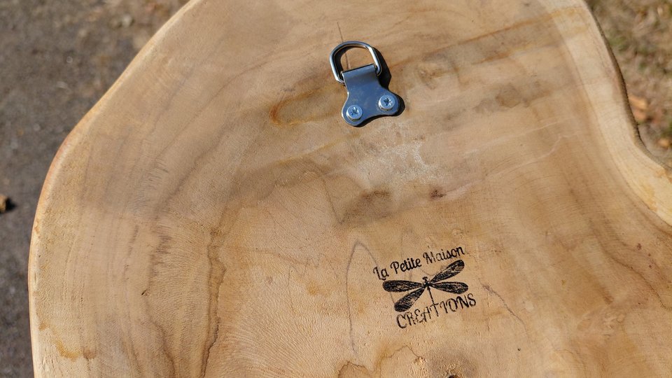 Kingfisher on a wooden perch (wall hanging)