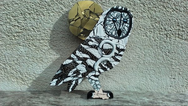 Large Hedwig Snowy Owl (golden moon)
