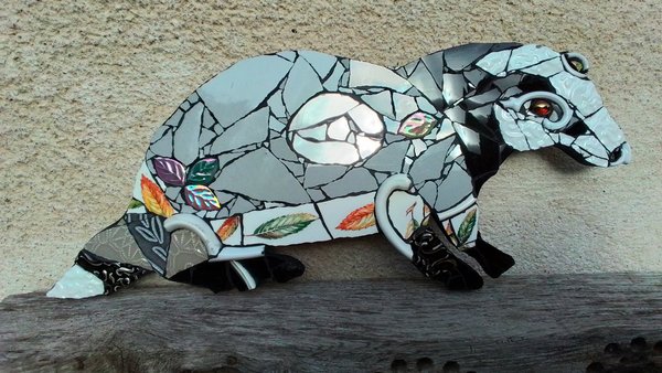 Medium Autumn Leaves Badger 