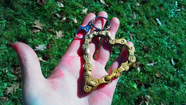 Love Heart Keyrings (gold) 