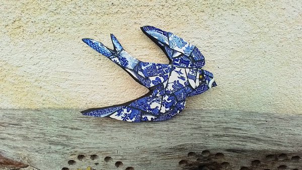 Mini (baby) Blue & White Swallow (right facing)