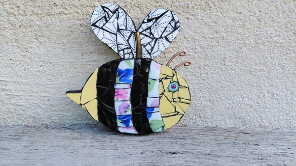 Purple, Blue & Pink Pansy Bee (yellow face)